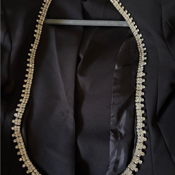 Elegant Black Women's Coat - Picture 2 of 5